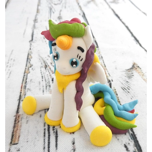 Figurka cukrowa na tort jednorożec tęczowy unicorn ozdoby na tort